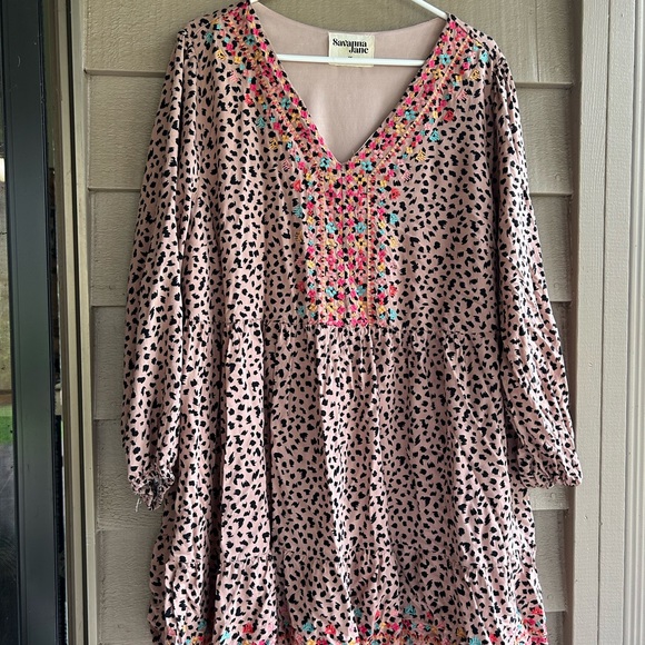 Savanna Jane dress/ tunic top.,Fully lined v-neck length 36” shoulder to hem - Picture 2 of 7